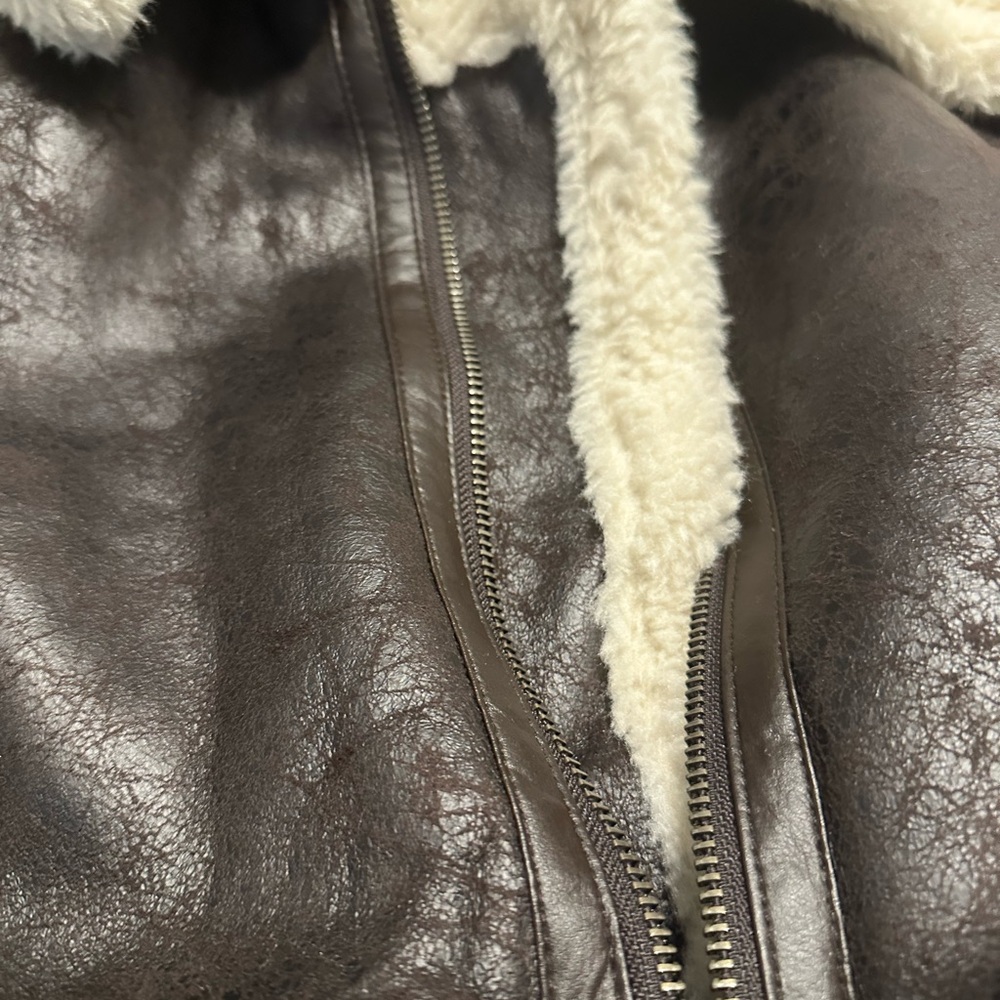 Aerie Cream Sherpa Lined Vest NWT - Picture 14 of 16